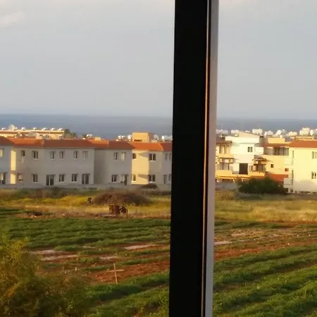 Thea Court 33 Διαμέρισμα *